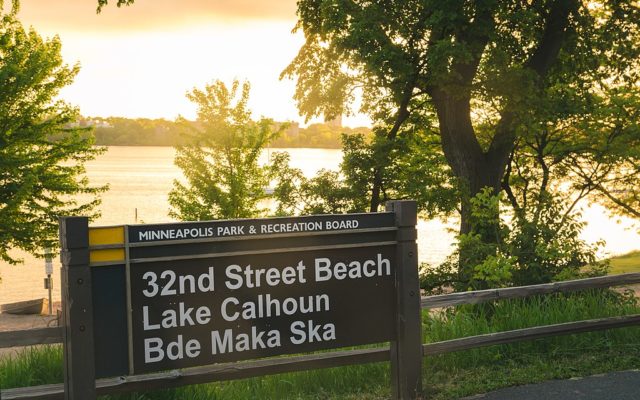 Court: Minnesota agency can change name of Lake Calhoun