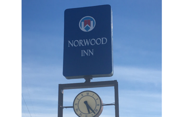 Former Norwood Inn pending sale to local developer