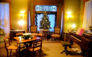 Christmas at Hubbard House tours this weekend