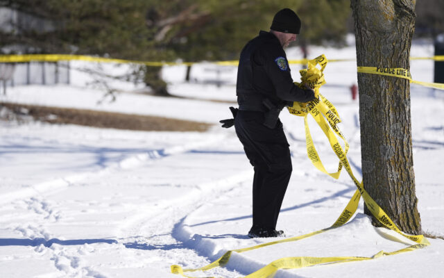 2 officers, 1 first responder killed at the scene of a domestic call in Burnsville; suspect dead